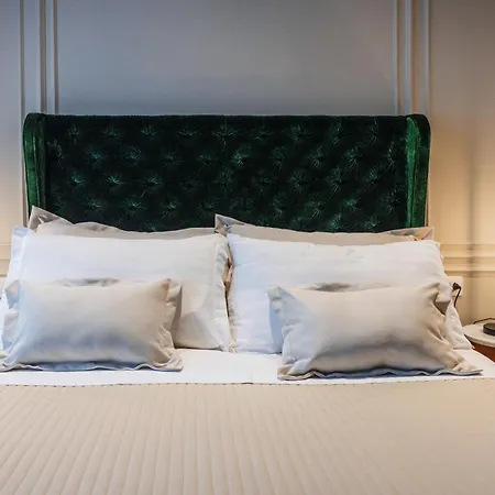 Luxury Siano - E Fiera 4*